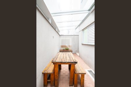 Quintal de apartamento à venda com 2 quartos, 45m² em Cidade Vargas, São Paulo