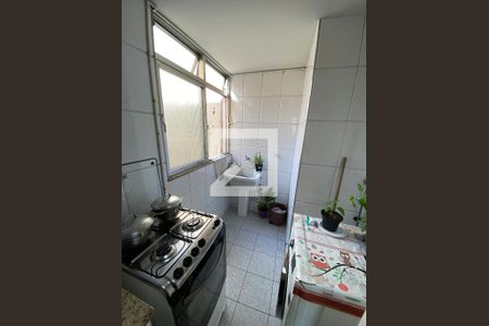 Apartamento à venda com 70m², 3 quartos e 1 vagaÁrea de Serviço