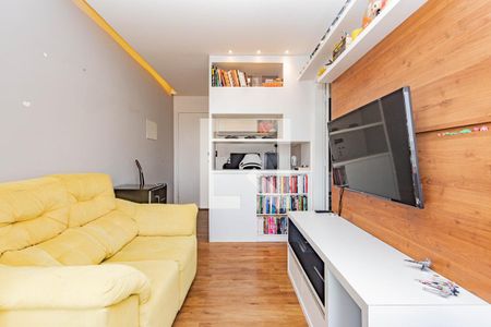 Sala de apartamento à venda com 1 quarto, 42m² em Vila Dom Pedro I, São Paulo