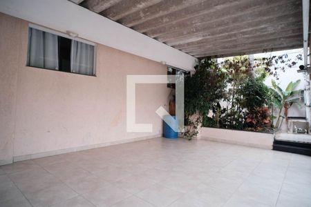 Casa à venda com 200m², 3 quartos e 3 vagasGaragem