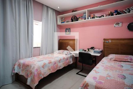 Casa à venda com 200m², 3 quartos e 3 vagasQuarto 2