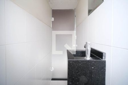 Casa à venda com 200m², 3 quartos e 3 vagasLavabo