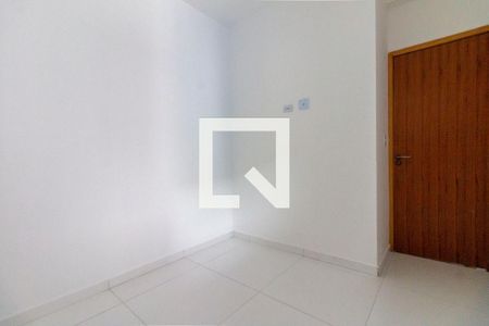 Quarto 2 de casa para alugar com 2 quartos, 34m² em Itaquera, São Paulo