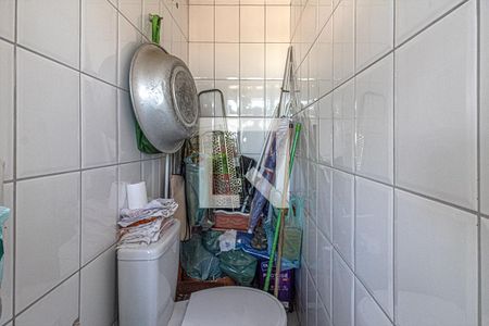 Apartamento à venda com 70m², 3 quartos e 1 vaga Apartamento à venda com 70m², 3 quartos e 1 vagabanheiro da área de serviço