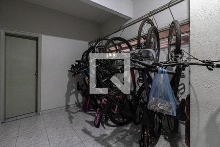 Apartamento à venda com 70m², 3 quartos e 1 vaga Apartamento à venda com 70m², 3 quartos e 1 vagaÁrea comum