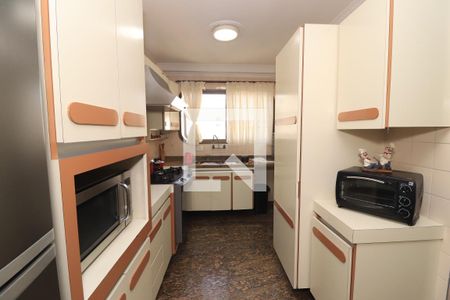 Apartamento à venda com 150m², 4 quartos e 3 vagasCozinha