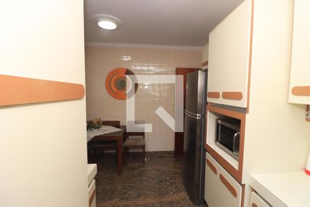 Apartamento à venda com 150m², 4 quartos e 3 vagasCozinha