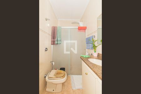 Casa à venda com 144m², 4 quartos e 1 vaga Casa à venda com 144m², 4 quartos e 1 vagaBanheiro Social