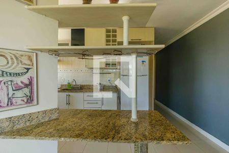 Apartamento para alugar com 85m², 2 quartos e 2 vagas Apartamento para alugar com 85m², 2 quartos e 2 vagasCozinha