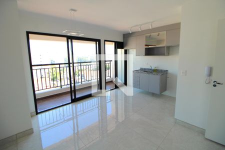 Sala / Cozinha / Área de Serviço  de apartamento para alugar com 2 quartos, 46m² em Vila Dom Pedro Ii, São Paulo