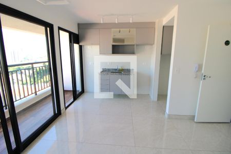 Sala / Cozinha / Área de Serviço  de apartamento para alugar com 2 quartos, 46m² em Vila Dom Pedro Ii, São Paulo
