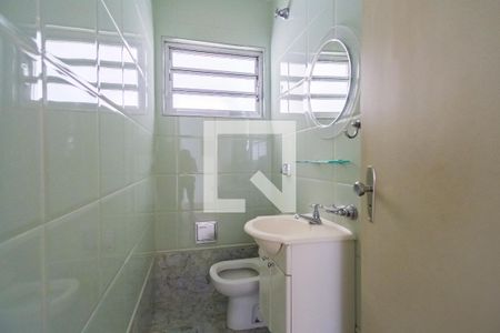 Lavabo de casa para alugar com 4 quartos, 140m² em Vila Gomes Cardim, São Paulo