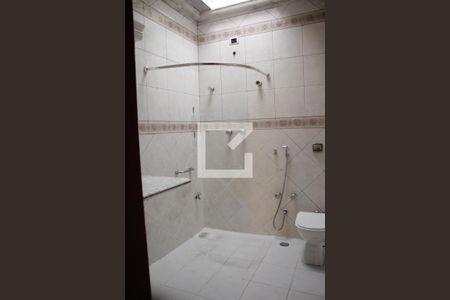 Banheiro da Suíte 1 de casa para alugar com 4 quartos, 210m² em Água Rasa, São Paulo