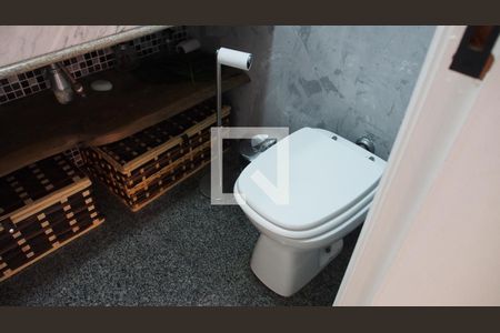 Apartamento à venda com 190m², 4 quartos e 2 vagasBanheiro