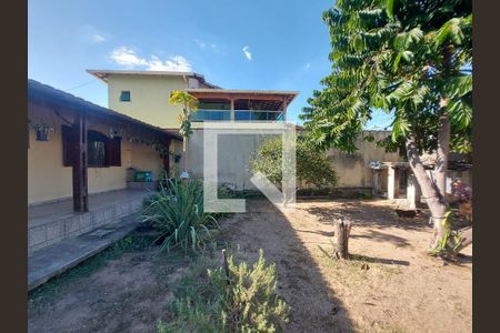 Casa à venda com 438m², 4 quartos e 3 vagasQuintal