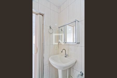 Casa para alugar com 80m², 2 quartos e sem vagaBanheiro