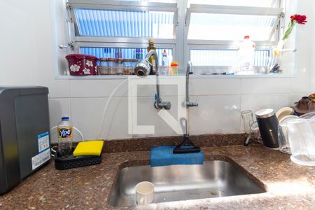 Casa à venda com 250m², 2 quartos e 2 vagasCozinha