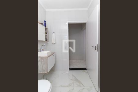 Casa à venda com 250m², 2 quartos e 2 vagasBanheiro 2