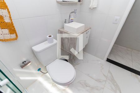 Casa à venda com 250m², 2 quartos e 2 vagasBanheiro 2