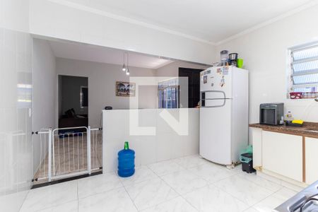 Casa à venda com 250m², 2 quartos e 2 vagasCozinha