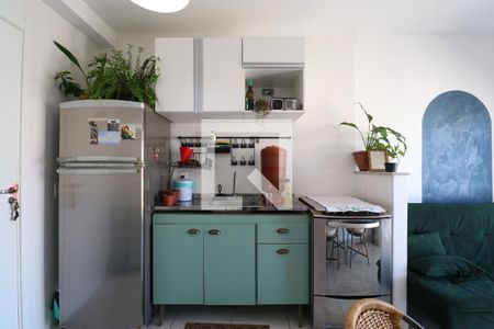 Cozinha de apartamento à venda com 2 quartos, 35m² em Bom Retiro, São Paulo