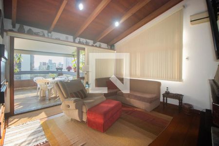 Sala Íntima de apartamento à venda com 3 quartos, 300m² em Petrópolis, Porto Alegre