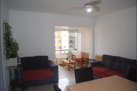 Sala  de apartamento para alugar com 3 quartos, 97m² em Imbuí, Salvador