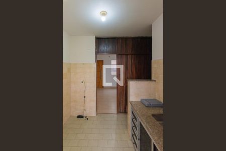 Apartamento à venda com 52m², 2 quartos e 1 vaga Apartamento à venda com 52m², 2 quartos e 1 vagaCozinha