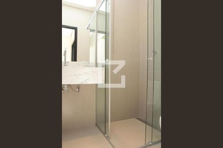 Casa de condomínio para alugar com 208m², 3 quartos e 2 vagasBanheiro