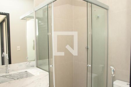 Casa de condomínio para alugar com 208m², 3 quartos e 2 vagasBanheiro