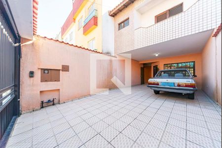 Casa à venda com 159m², 3 quartos e 4 vagas Casa à venda com 159m², 3 quartos e 4 vagasGaragem