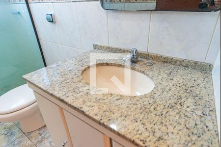 Casa à venda com 159m², 3 quartos e 4 vagas Casa à venda com 159m², 3 quartos e 4 vagasBanheiro do Quarto 1