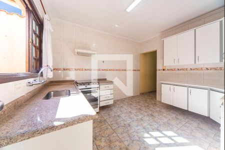 Casa à venda com 159m², 3 quartos e 4 vagas Casa à venda com 159m², 3 quartos e 4 vagasCozinha