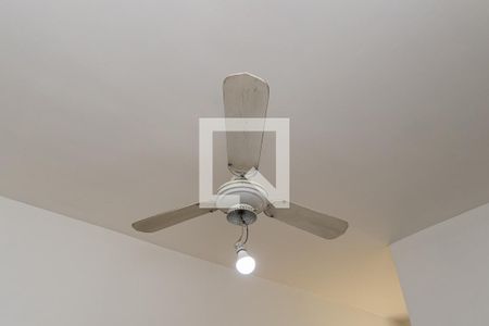 Casa 1 - Quarto 1 Suíte de casa à venda com 6 quartos, 168m² em Olaria, Rio de Janeiro