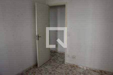 quarto 1 de apartamento para alugar com 2 quartos, 45m² em Jardim Petrópolis, Cotia