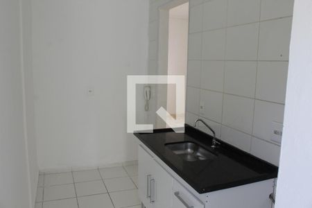 cozinha de apartamento para alugar com 2 quartos, 45m² em Jardim Petrópolis, Cotia