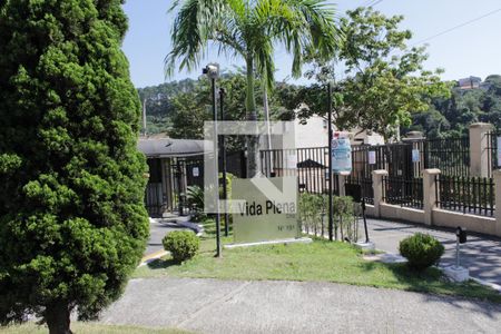 Apartamento para alugar com 45m², 2 quartos e 1 vagaFachada e portaria