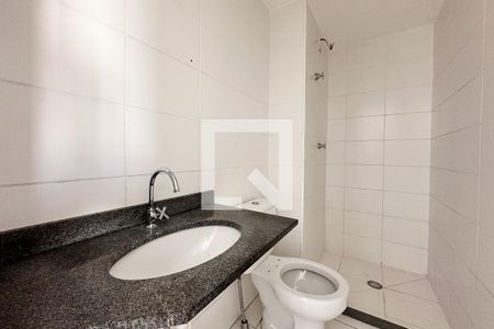 Banheiro de apartamento à venda com 1 quarto, 31m² em Água Branca, São Paulo