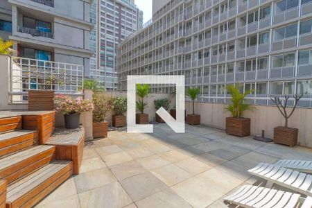 Apartamento à venda com 35m², 1 quarto e 1 vagaÁrea comum - Piscina