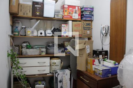 Casa à venda com 250m², 3 quartos e 2 vagasDespensa