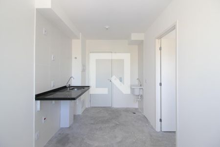 Sala/Cozinha de apartamento à venda com 1 quarto, 24m² em Pinheiros, São Paulo