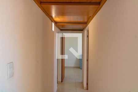 Corredor de apartamento à venda com 2 quartos, 65m² em Vila Guarani (z Sul), São Paulo