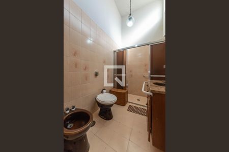 Casa à venda com 150m², 3 quartos e 2 vagas Casa à venda com 150m², 3 quartos e 2 vagasBanheiro Social