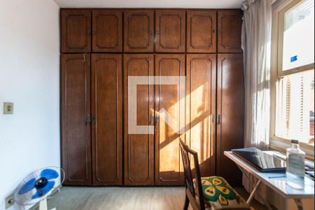 Casa à venda com 150m², 3 quartos e 2 vagas Casa à venda com 150m², 3 quartos e 2 vagasQuarto 3