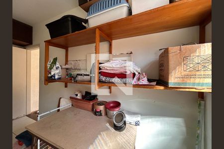 Casa à venda com 285m², 6 quartos e 4 vagasQuarto de Serviço