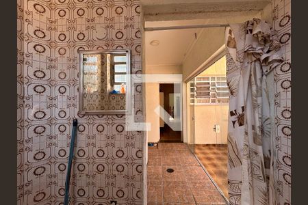 Casa à venda com 285m², 6 quartos e 4 vagasBanheiro de serviço