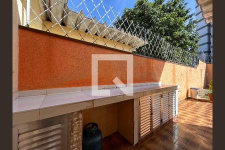 Casa à venda com 285m², 6 quartos e 4 vagasQuintal / Área verde