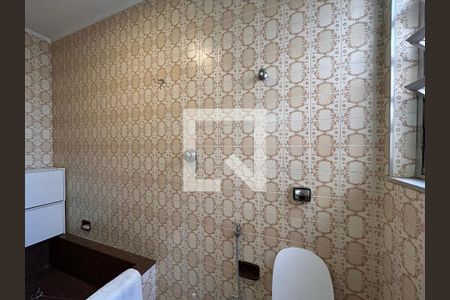 Casa à venda com 285m², 6 quartos e 4 vagasBanheiro Social