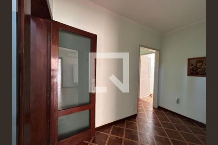 Casa à venda com 285m², 6 quartos e 4 vagasHall