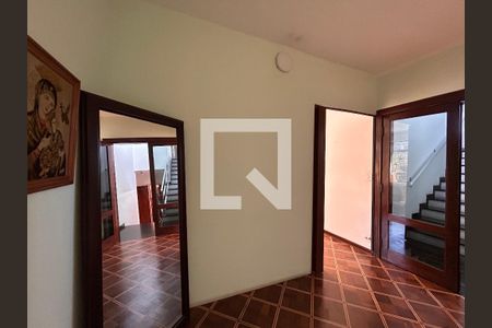Casa à venda com 285m², 6 quartos e 4 vagasHall